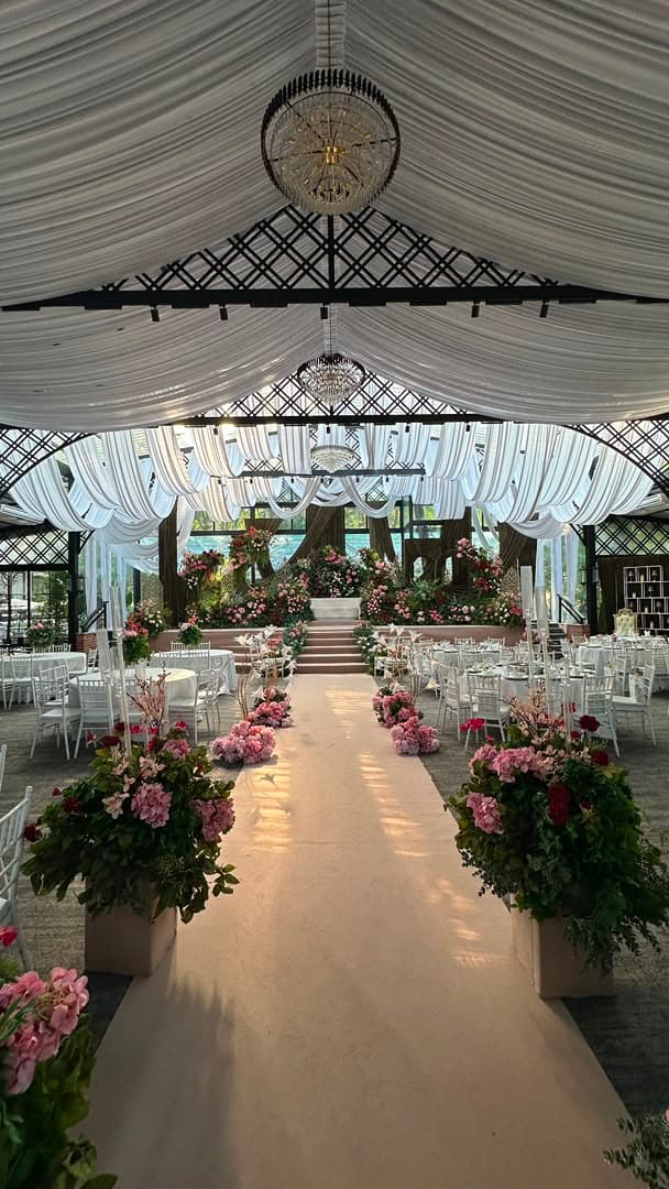 Rinjani Majestic photo booth setup
