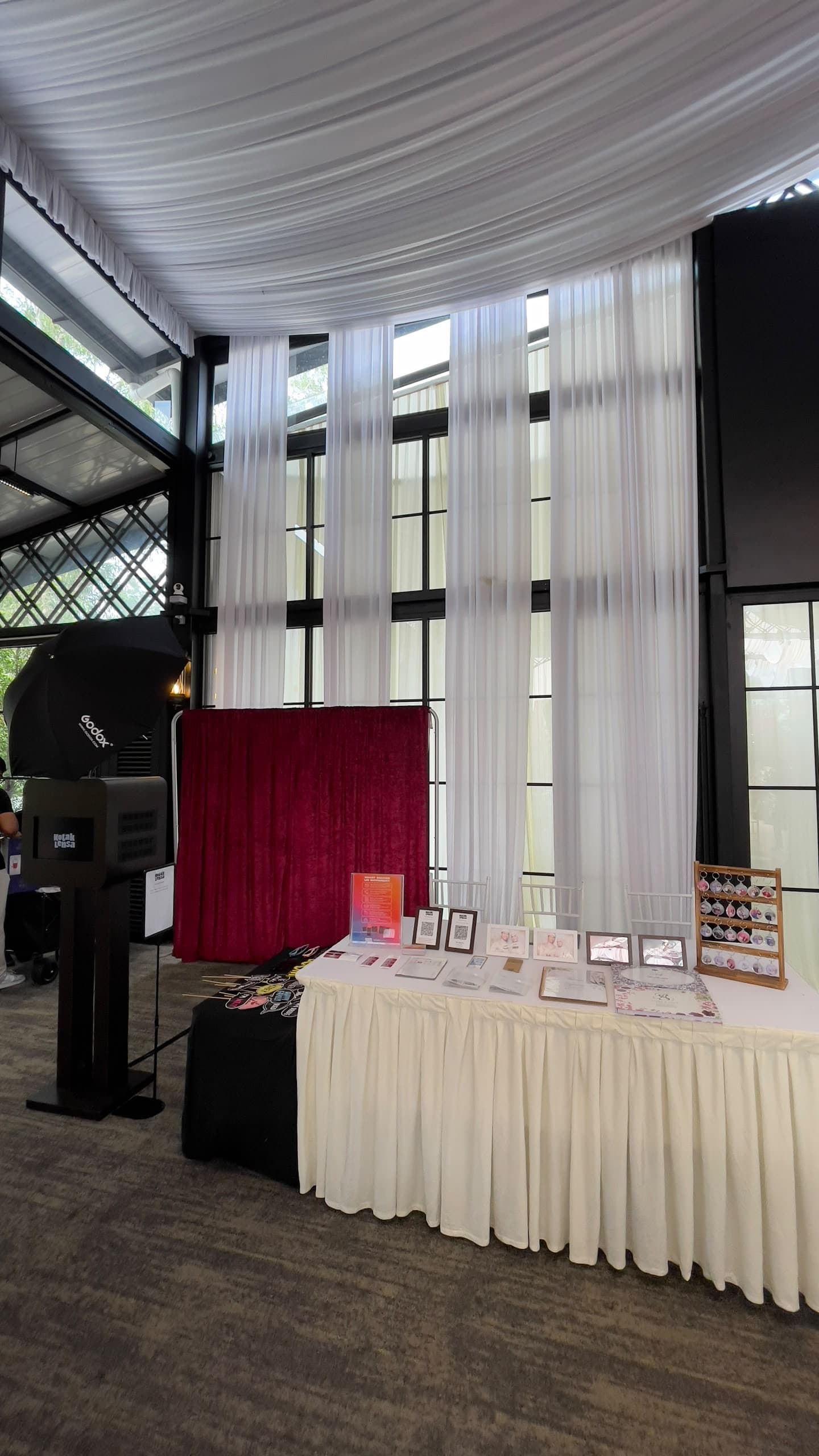 Rinjani Majestic photo booth setup