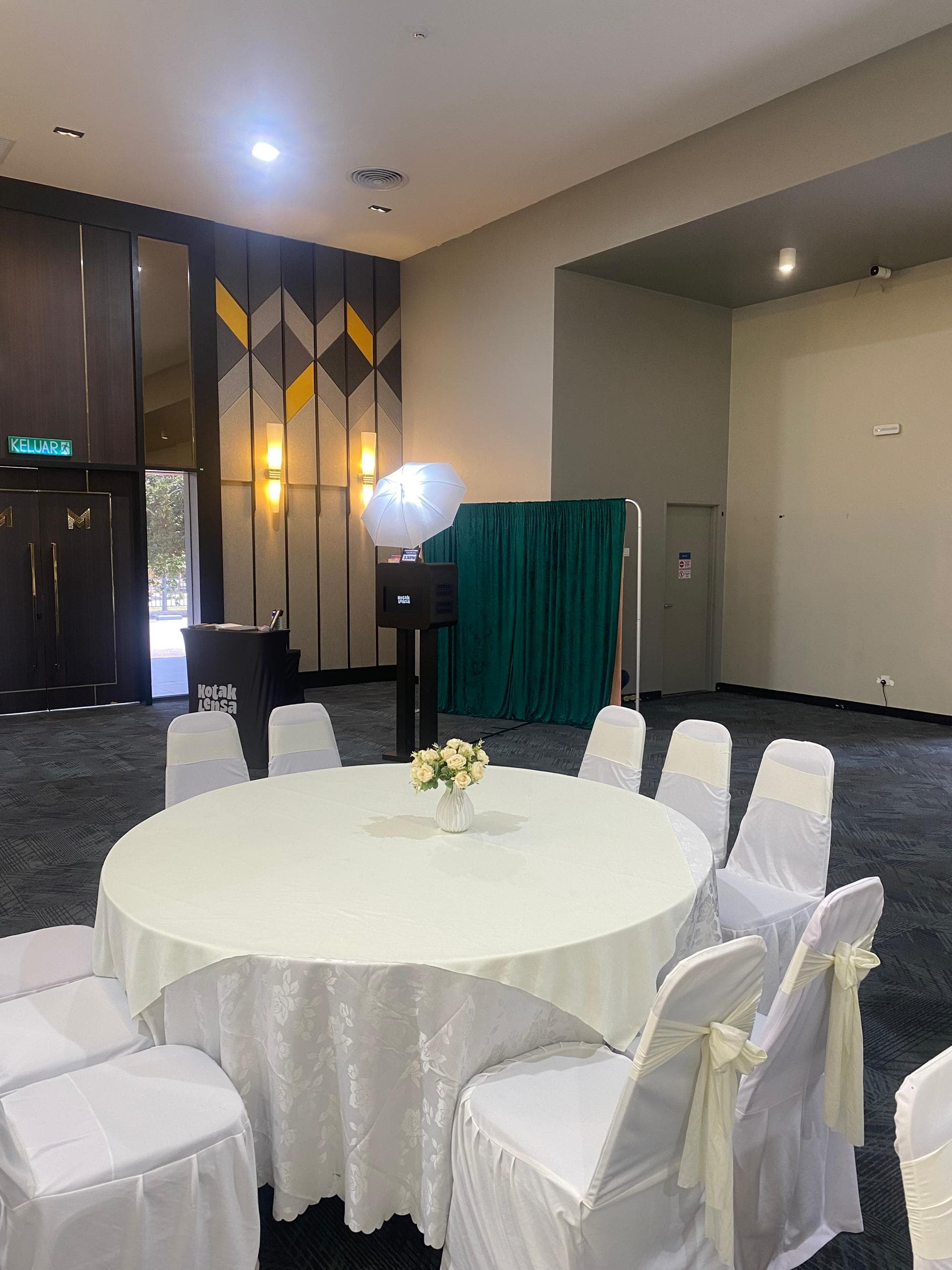 Kompleks MAKSAK, Putrajaya photo booth setup