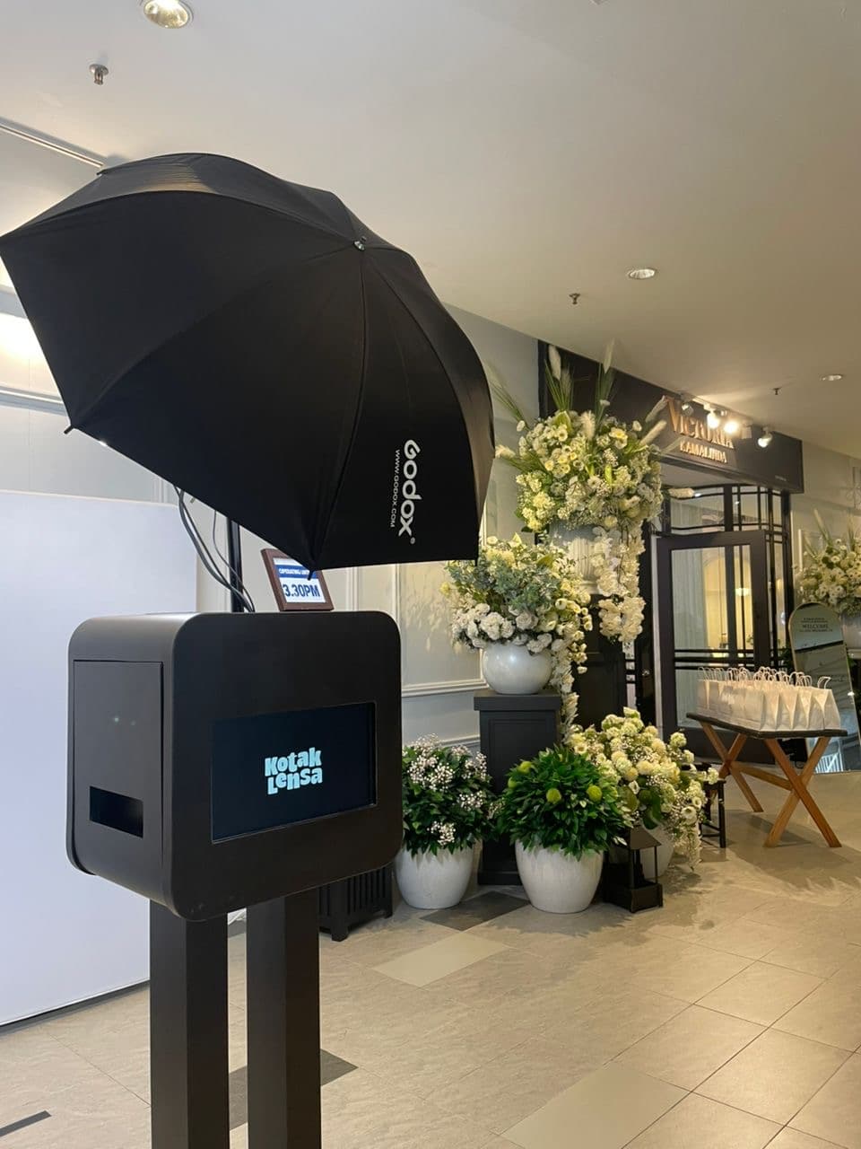 Victoria Hall @ Kamalinda Events, Glenmarie photo booth setup